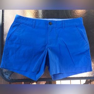 Beautiful blue Old Navy shorts. Size 8💙